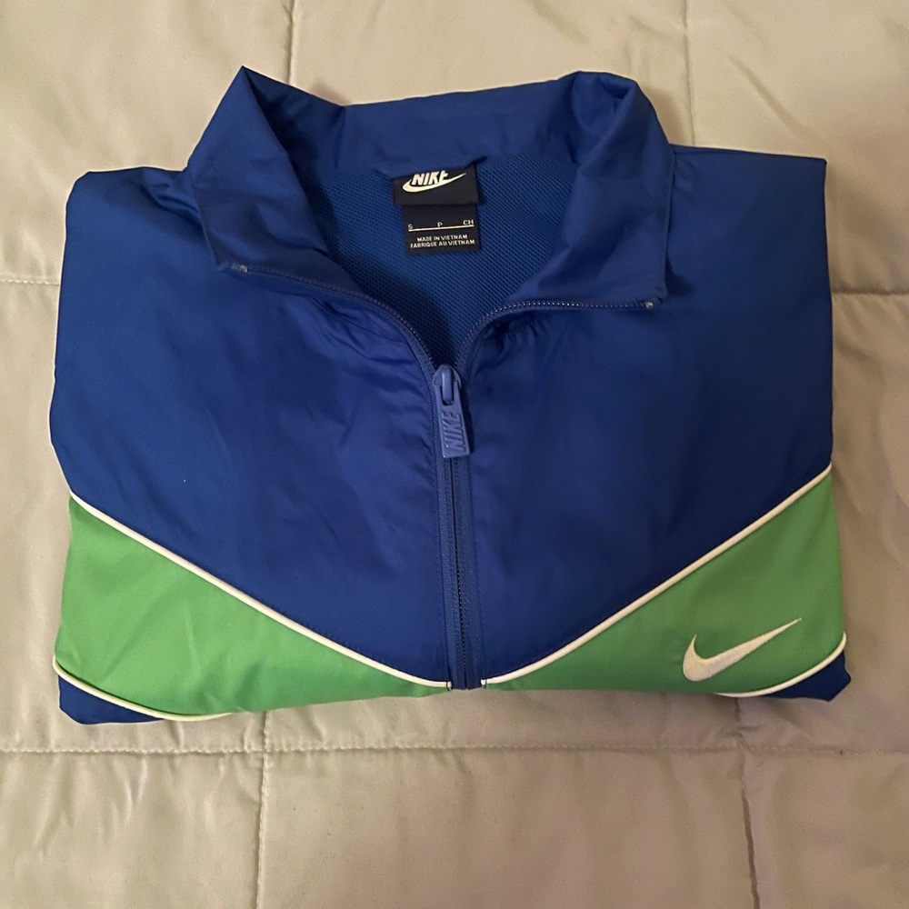 Men’s Nike wind.runner jacket